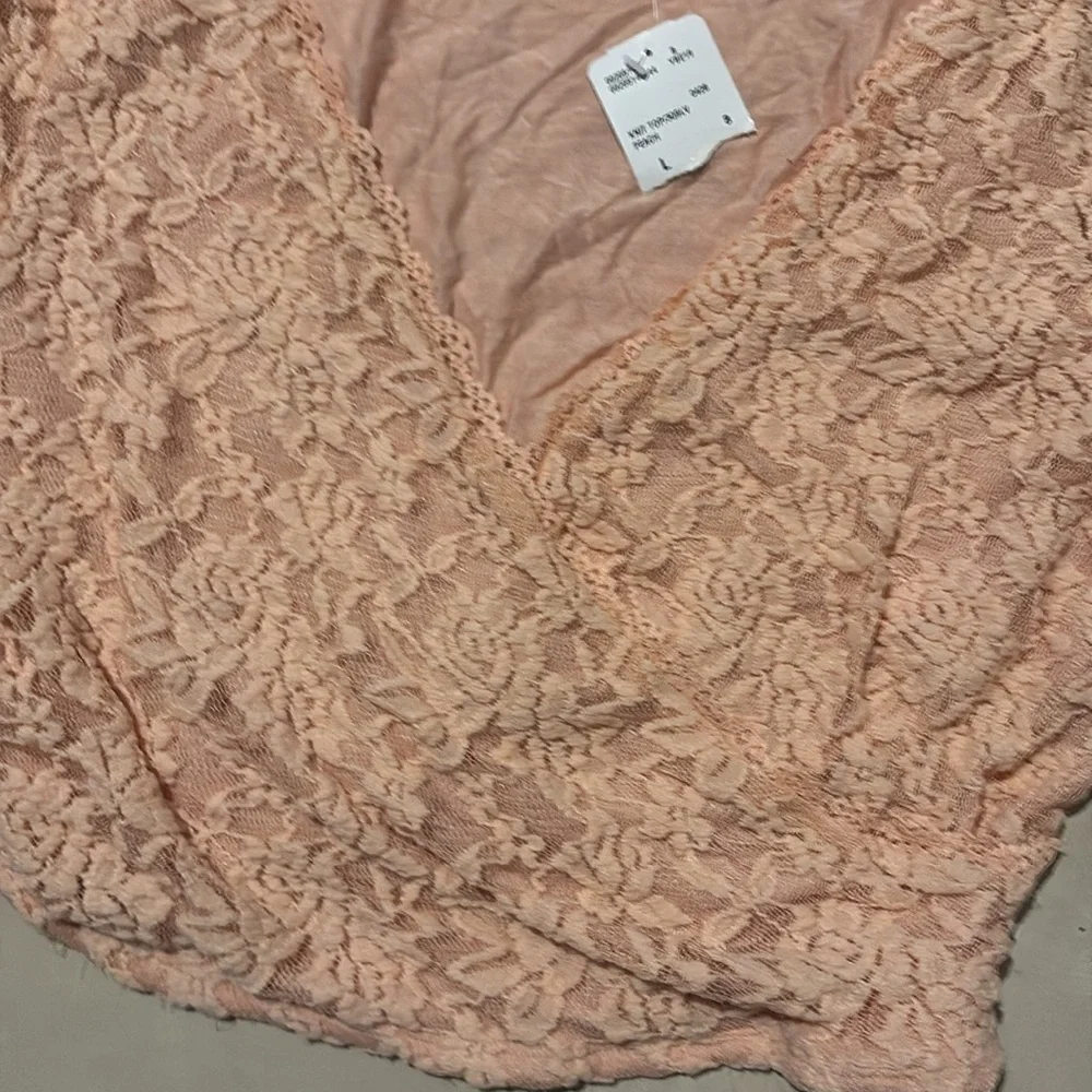 NWT large forever 21 pink lace crop top 837